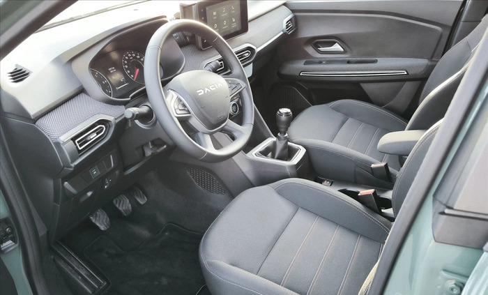 Dacia Jogger cena 92500 przebieg: 12017, rok produkcji 2022 z Sochaczew małe 67
